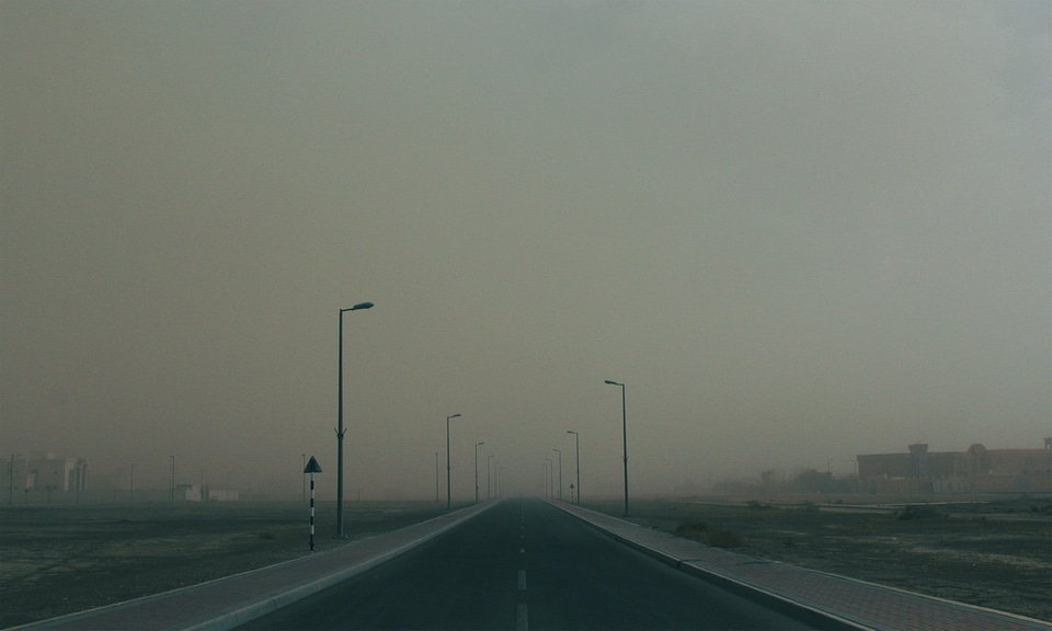 3 Sandstorm on the way to al ain (the last two photos were taken by alvaro hurtado mochon)