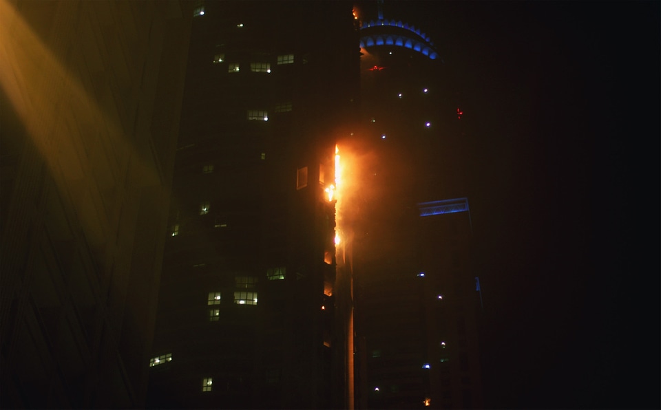 4 Fire in the torch building in dubai