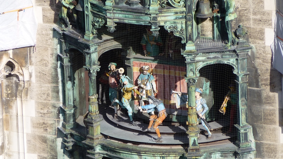 Town hall marienplatz glockenspiel