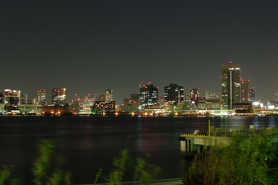 2 Night view in Tokyo
