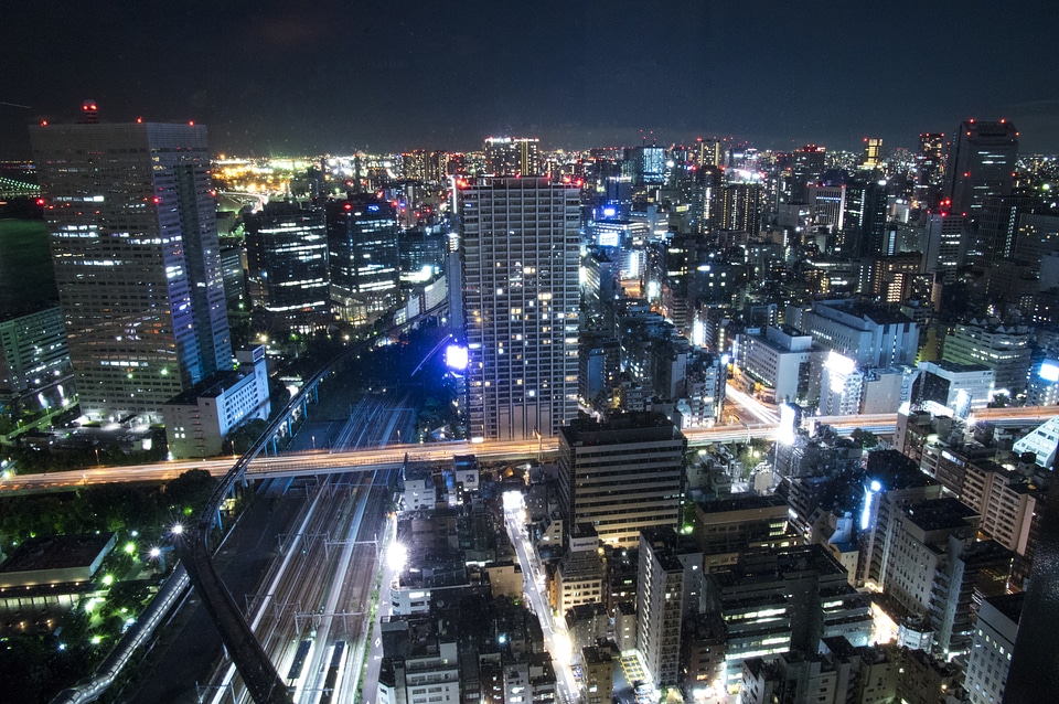 5 Night view of Tokyo