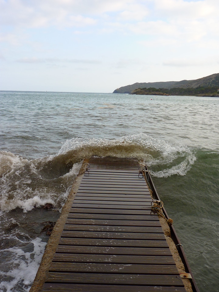 Wave water anlegstelle