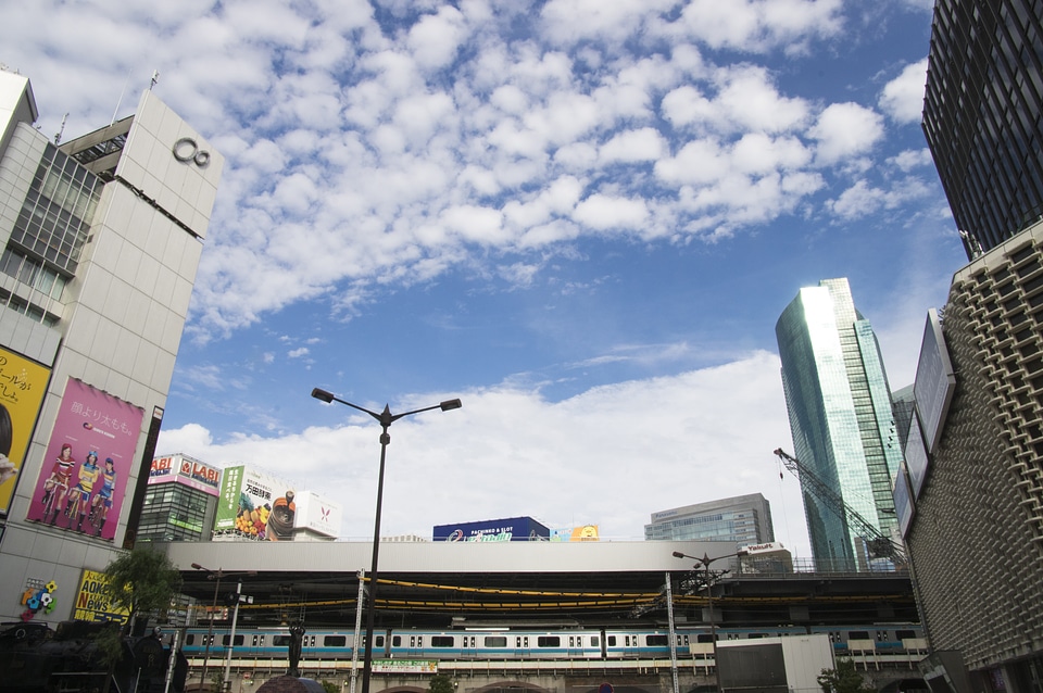 8 Shinbashi Station