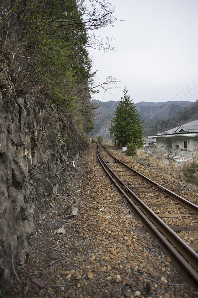 5 Railroad