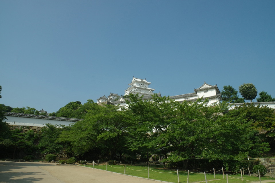 4 Himeji castle