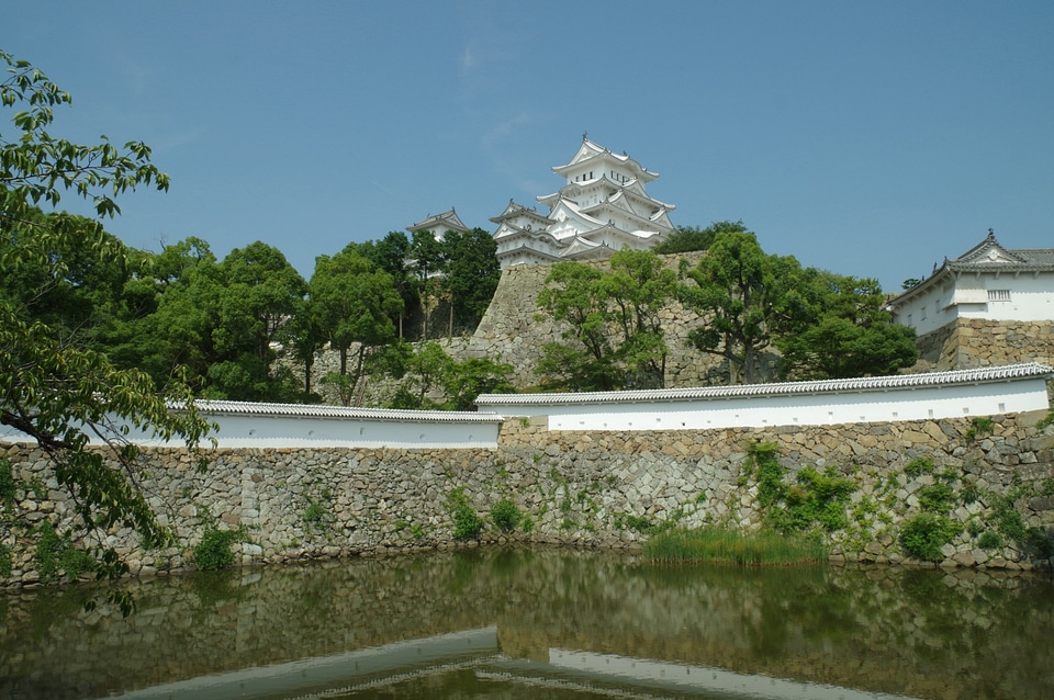 16 Himeji castle