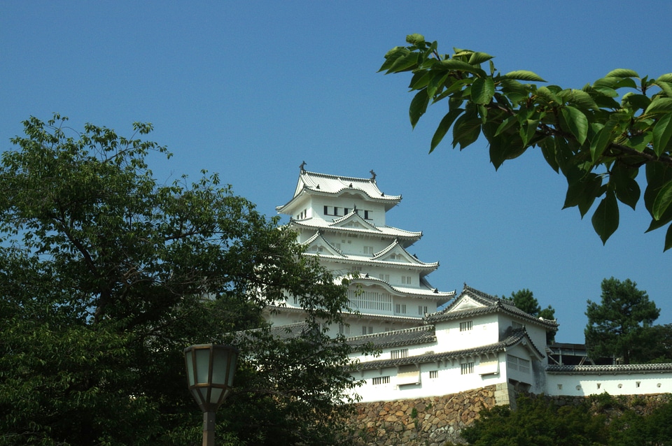 27 Himeji castle