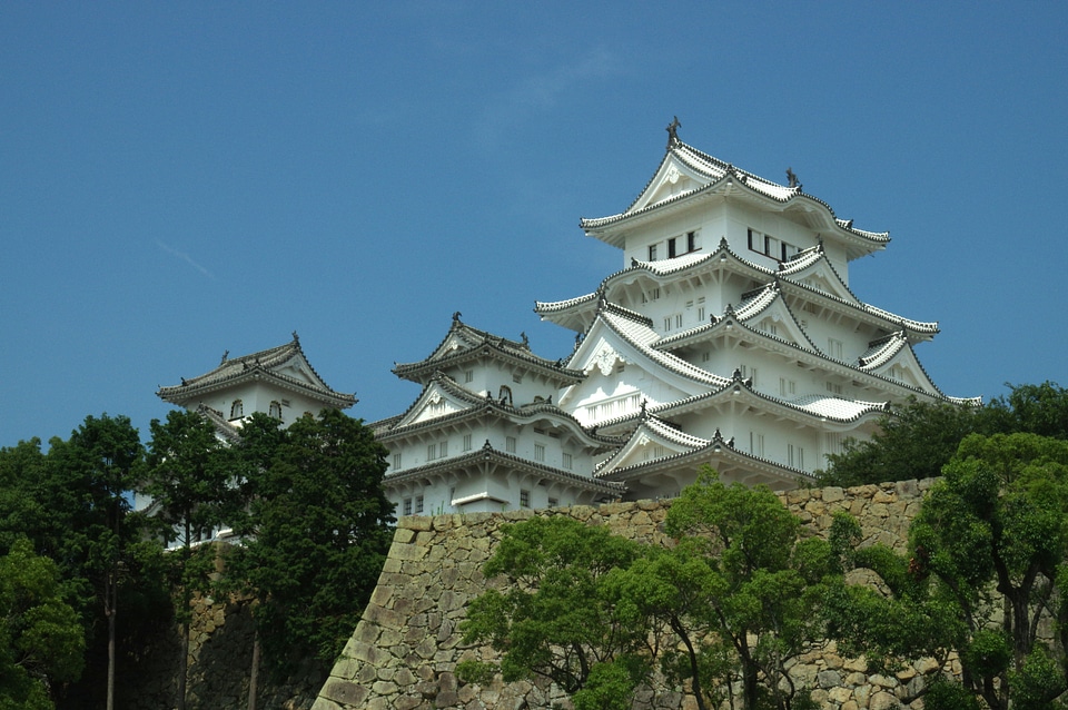 37 Himeji castle
