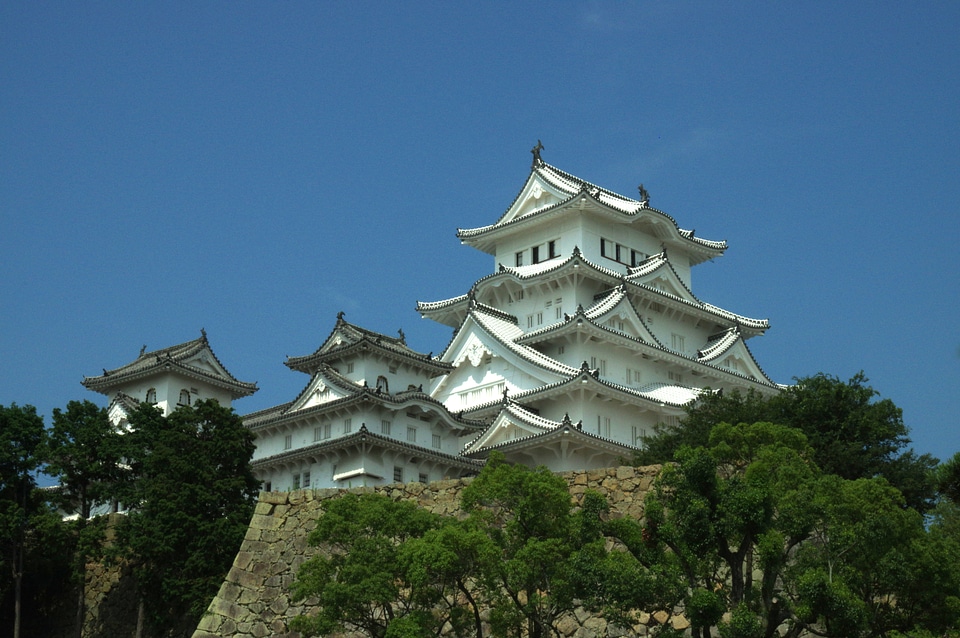 55 Himeji castle