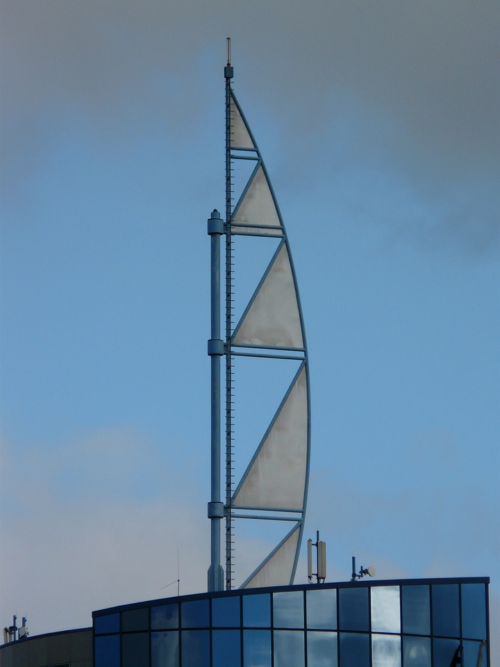 Landmark architecture modern