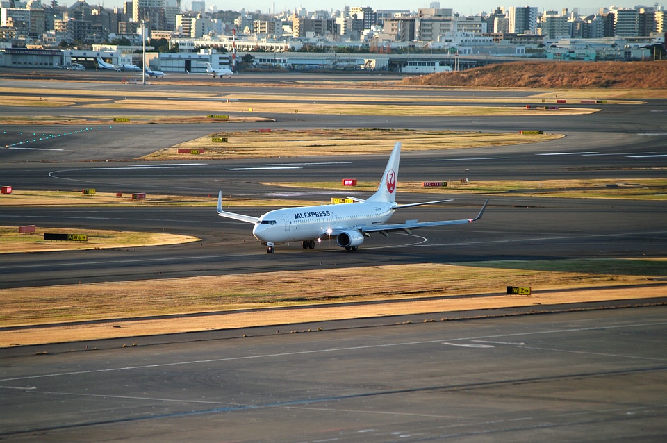 19 Haneda Airport Station