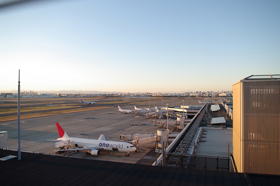 25 Haneda Airport Station