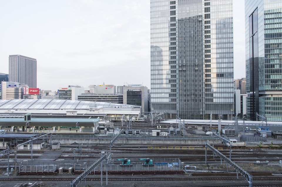 8 Tokyo Station photo