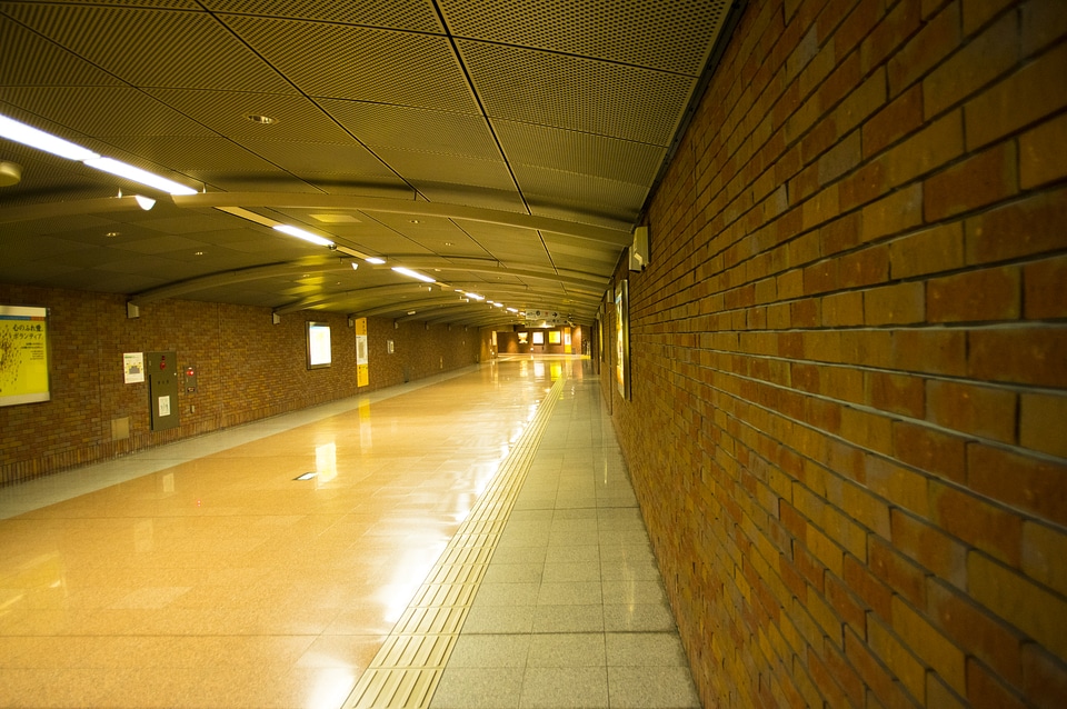 9 Underground passage