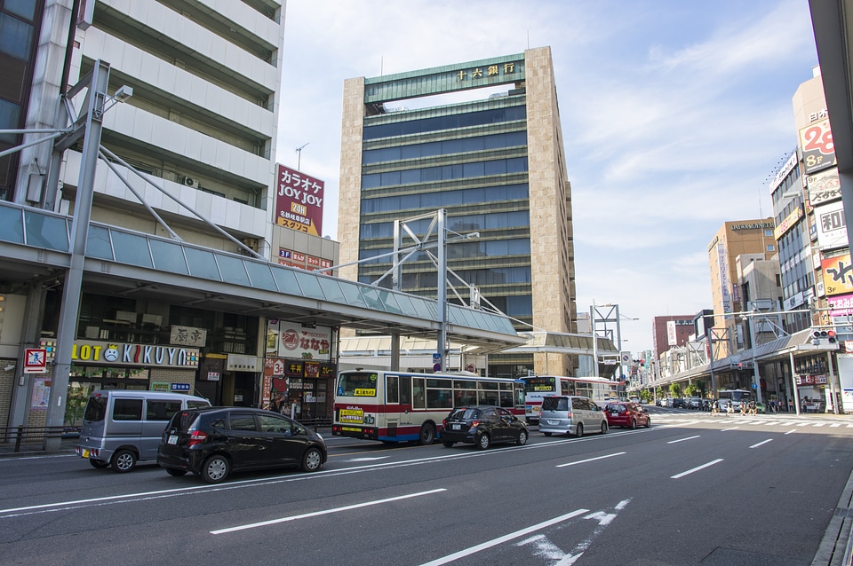 8 Gifu
