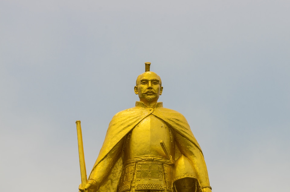 7 Statue of Nobunaga Oda