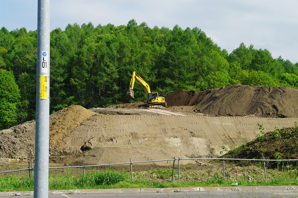 1 Construction