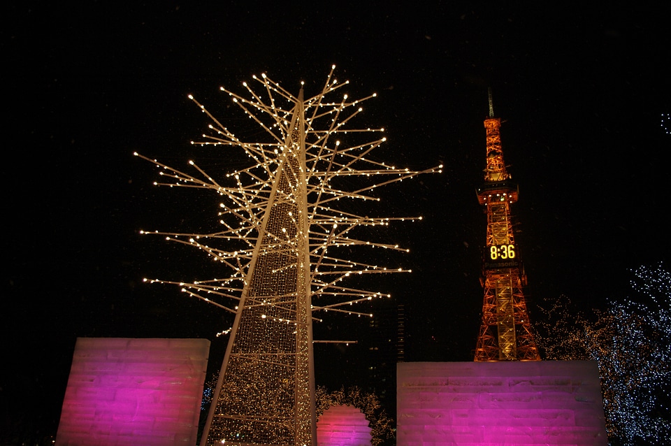4 TV tower in Sapporo