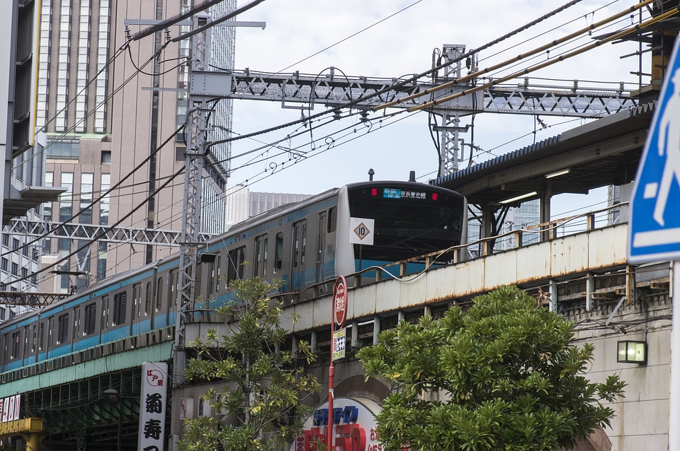 12 Keihintohoku Line