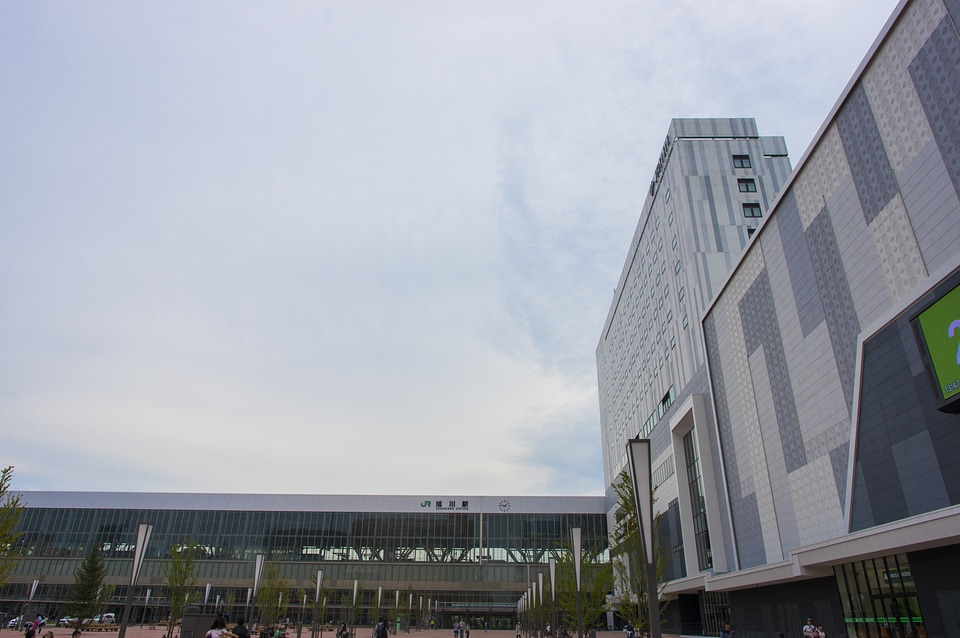 6 Asahikawa Station