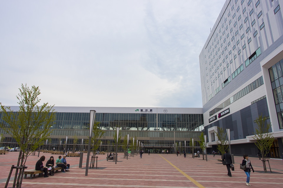 10 Asahikawa Station