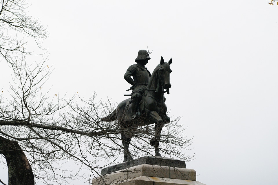 4 Statue of Date Masamune
