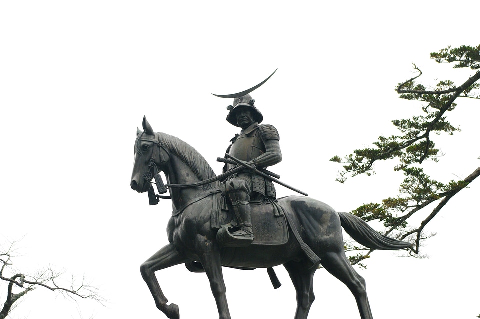 5 Statue of Date Masamune