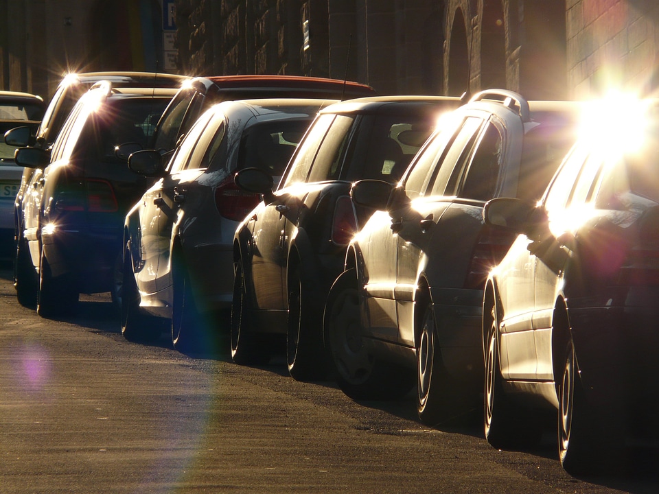 Traffic parking vehicles