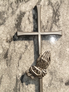Hope resurrection tombstone