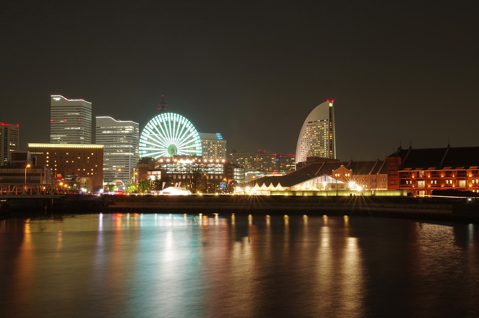 2 Night view in Yokohama