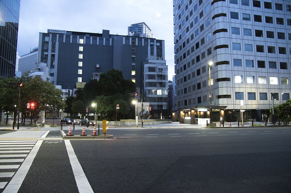 1 Tameike sanno Station