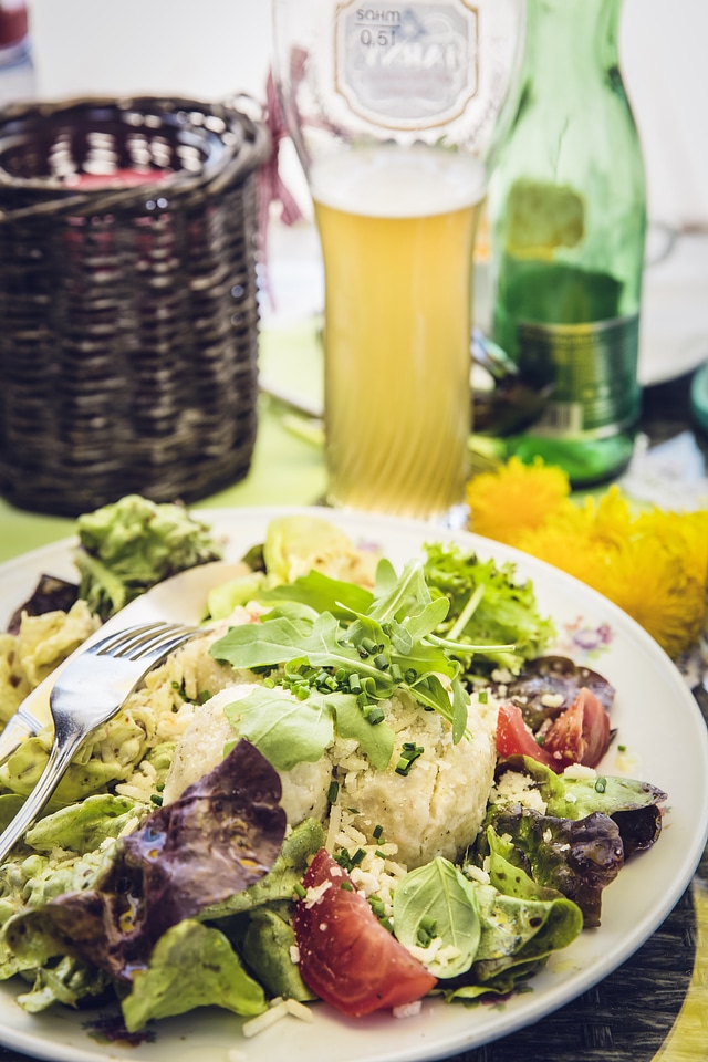 Dumpling Salad Specialty