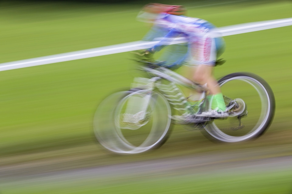 Mountainbike Racing Speed