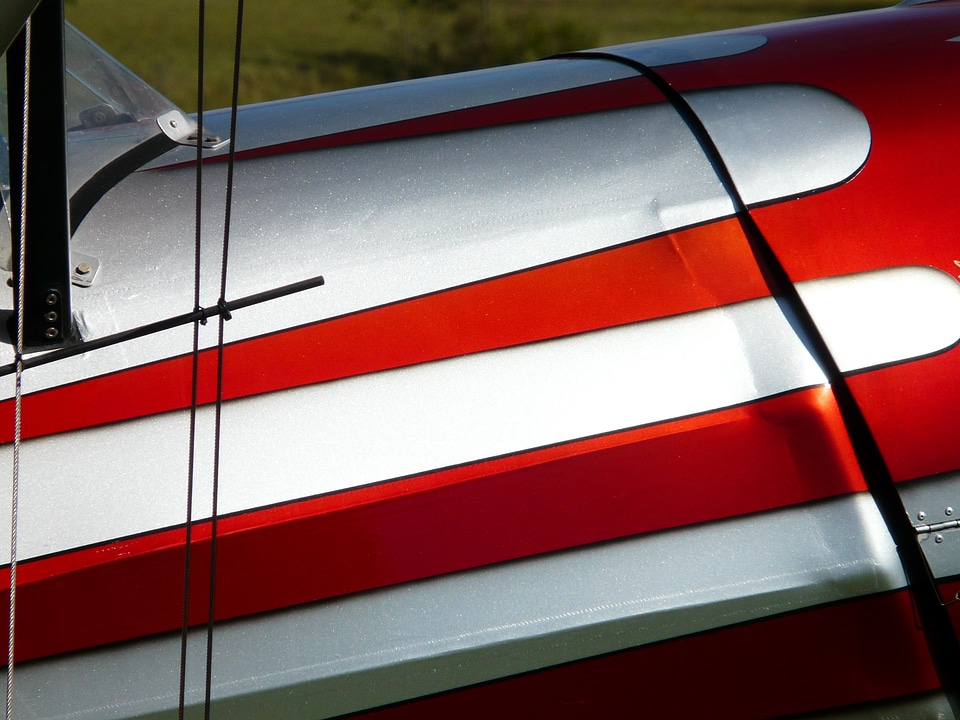 Striped aerobatics silver