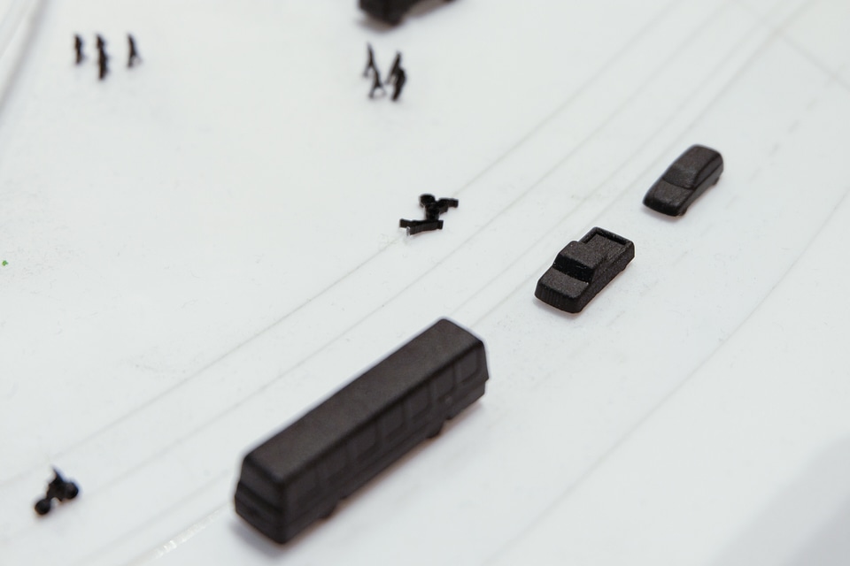 Small Accident on a Scale Model