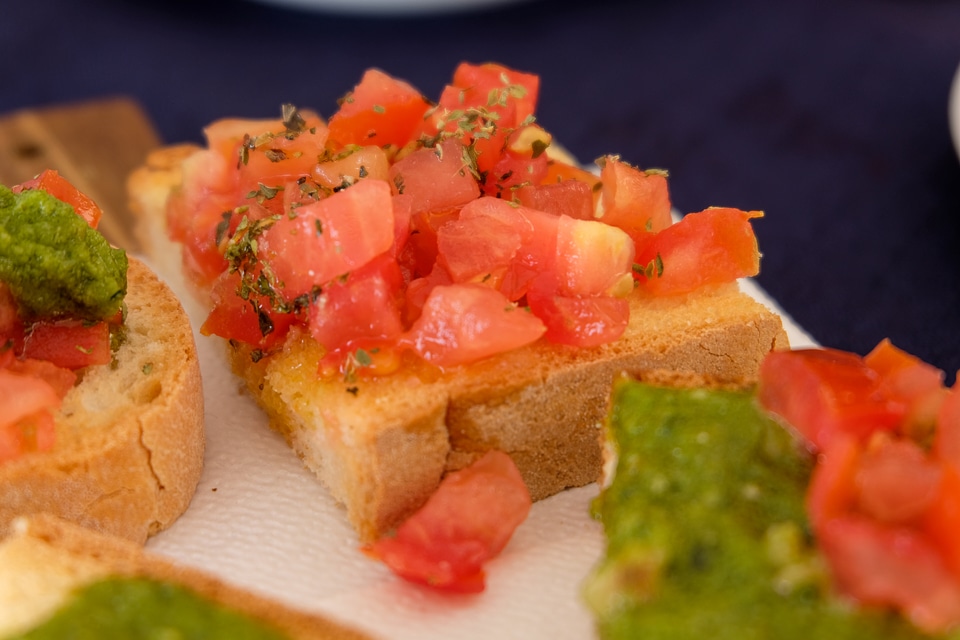Bruschetta with Tomato and Basil