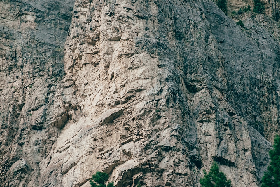 24 Montana, Canyon Drive