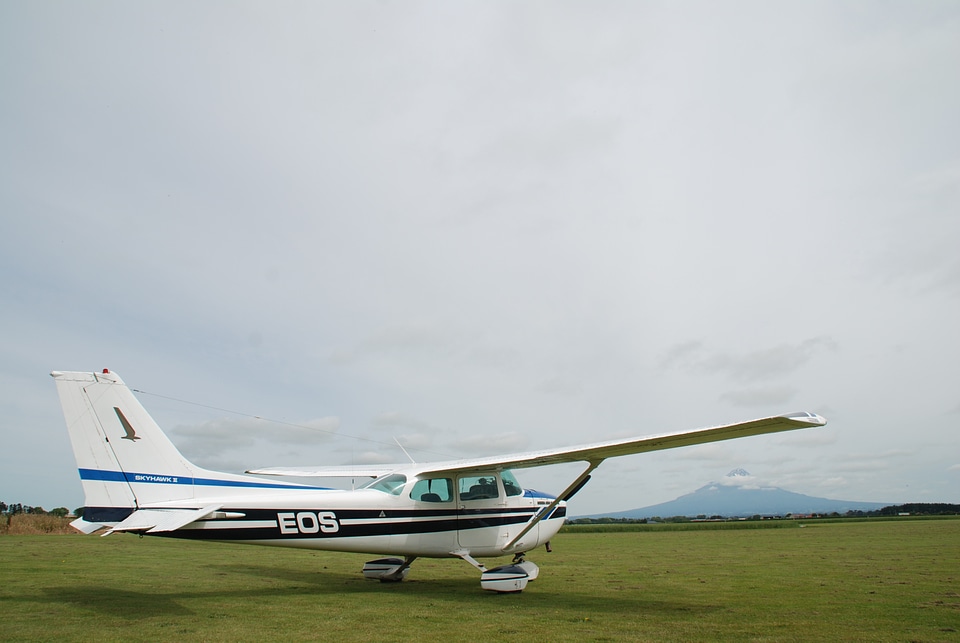 Propeller plane airport landed