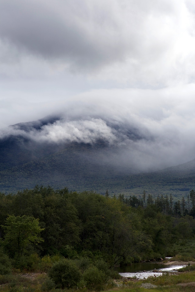 1 Clouds gray green