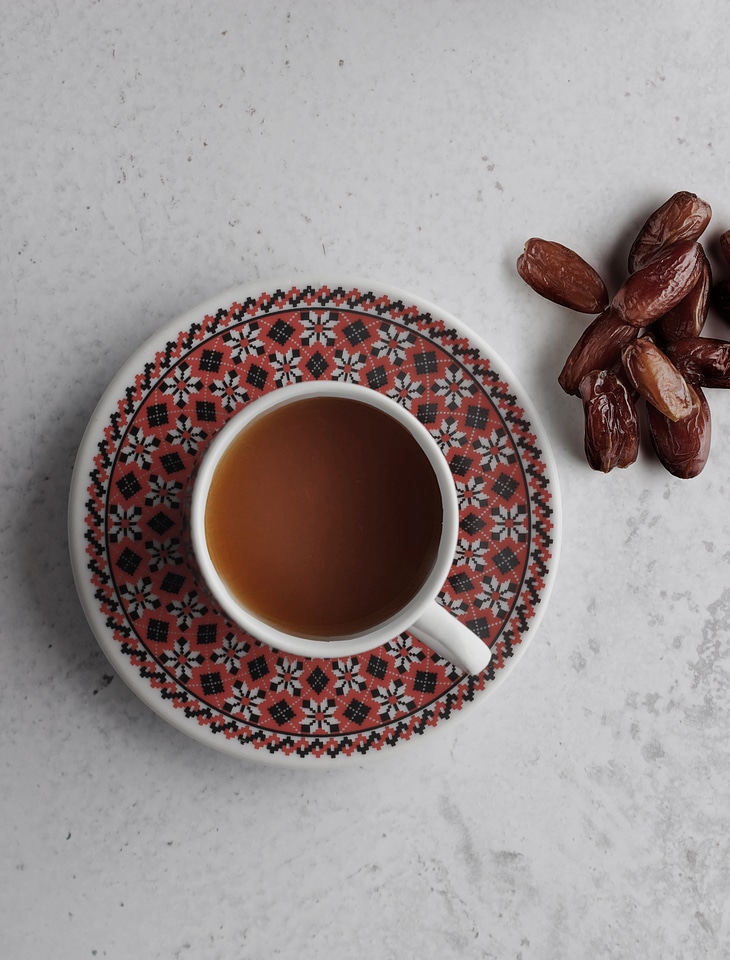 2 Breakfast brown coffee