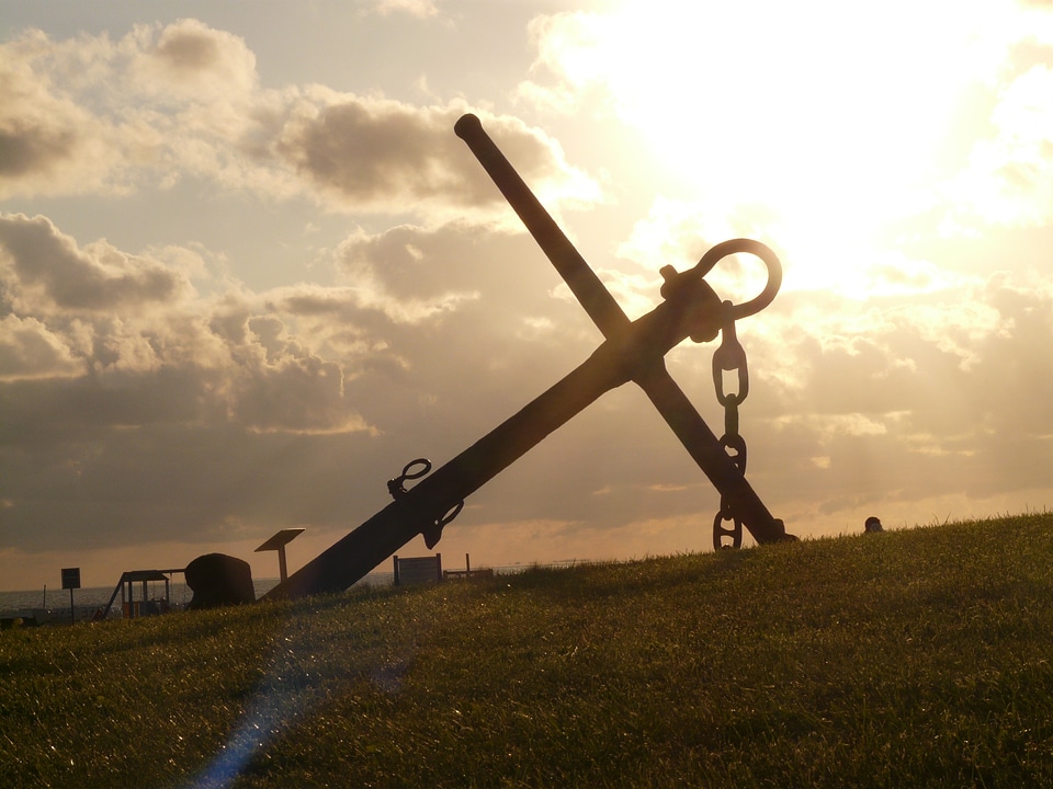 Metal sun backlighting
