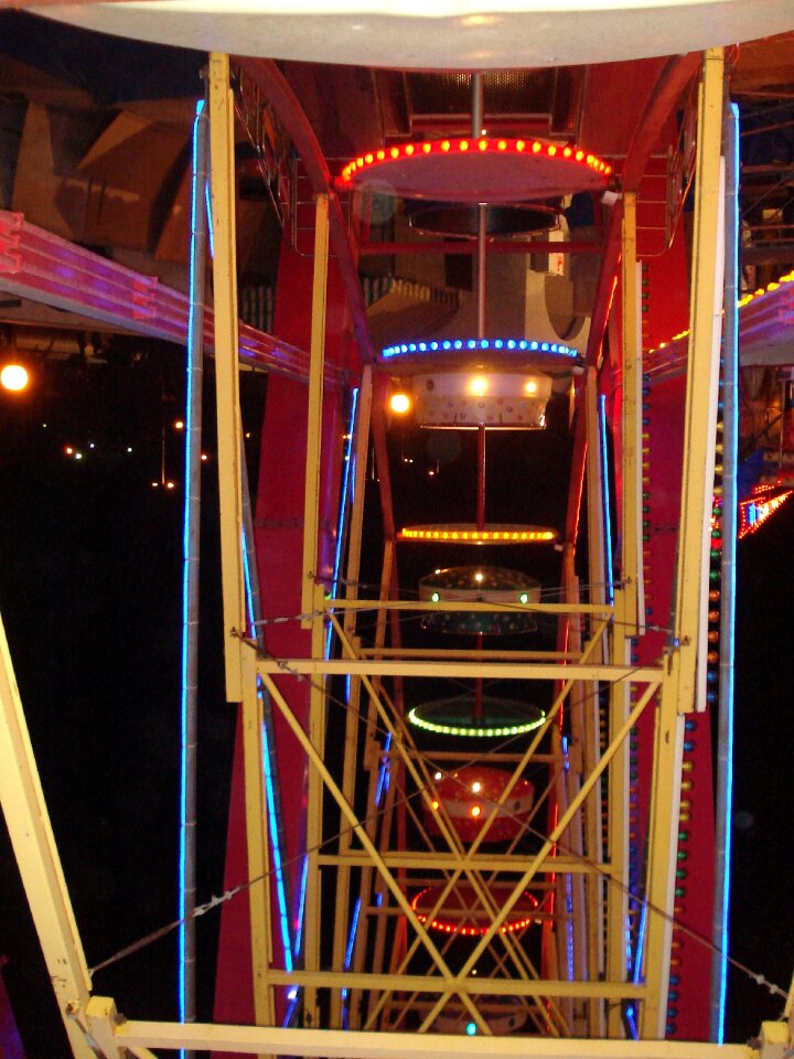 Ride theme park lights