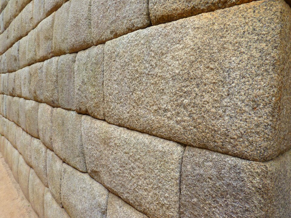 Inca tourism architecture