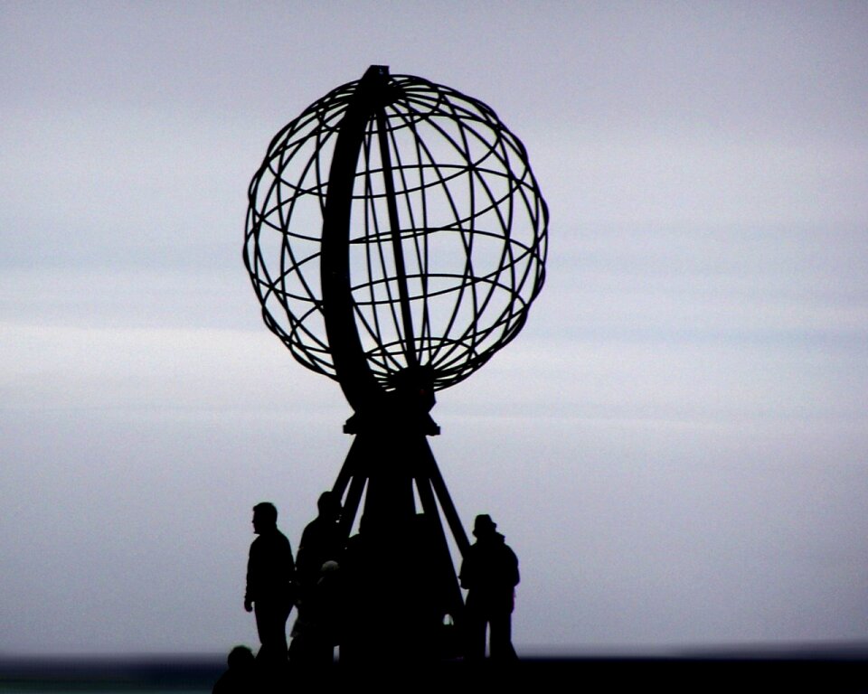 Tourism northern tip symbol