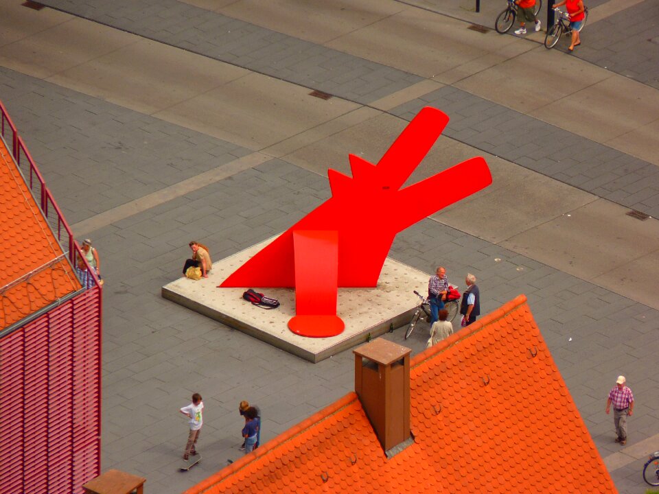 Red dog artwork ulm