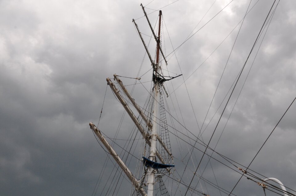 Coast sailing vessel sea