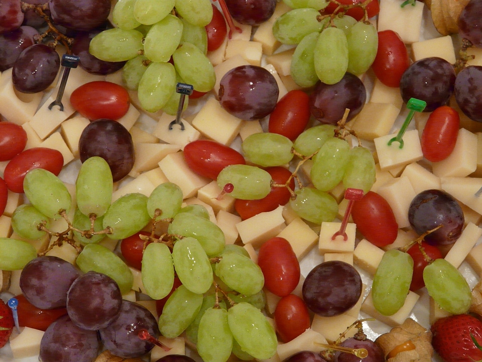 Tomatoes cheese spit