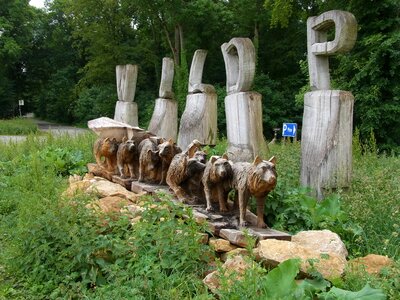 Sculpture wolf animals