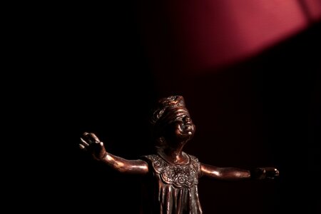 Child statue figurine