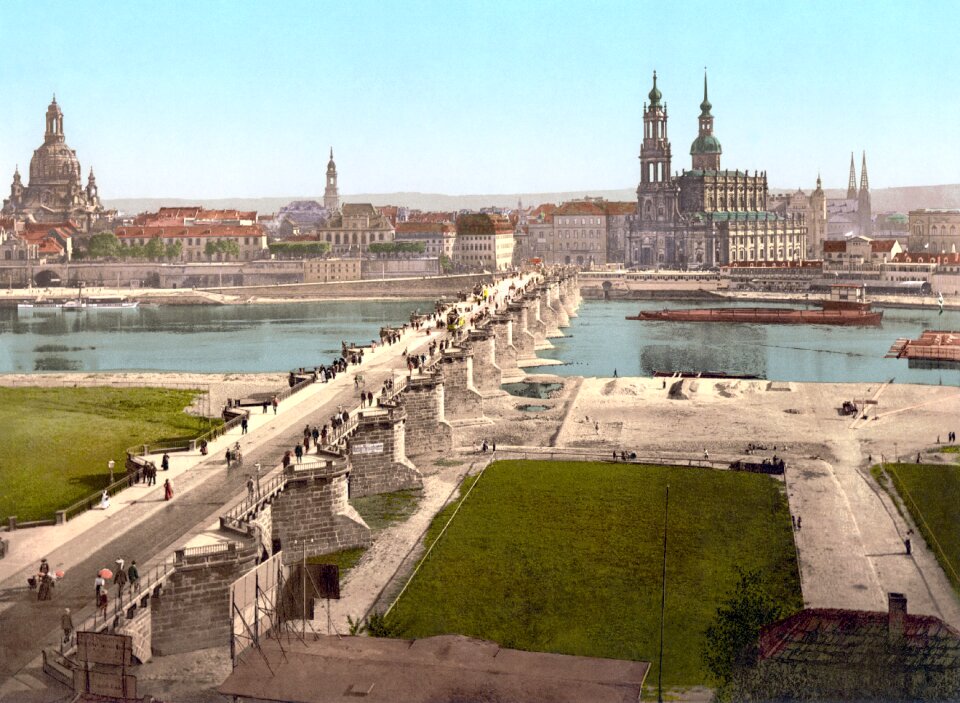 Frauenkirche 19 century photochrom